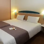 Ibis Centre Gare 호텔 샤를루아
