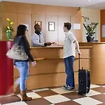 Ibis Centre Gare Hotell