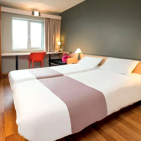 Hotel Ibis Centre Gare Charleroi