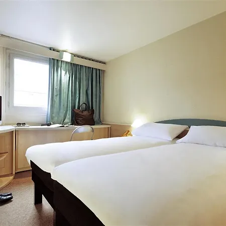 Hotel Ibis Centre Gare 3*