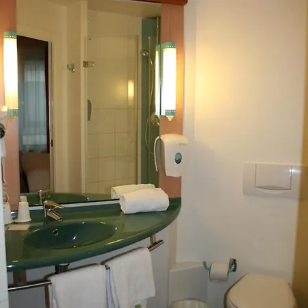 Ibis Centre Gare 3*