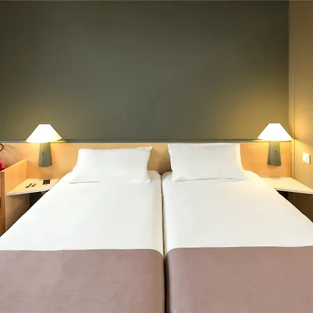 Ibis Centre Gare ホテル シャルルロワ