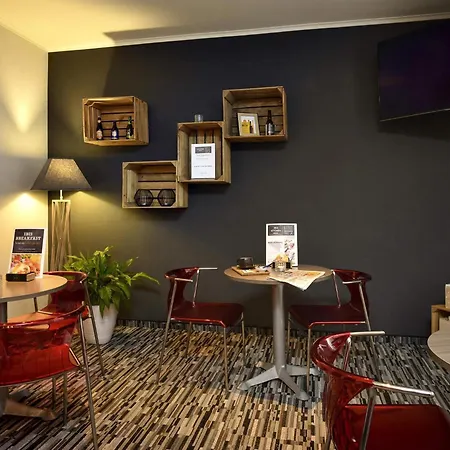 Ibis Centre Gare ホテル 3*
