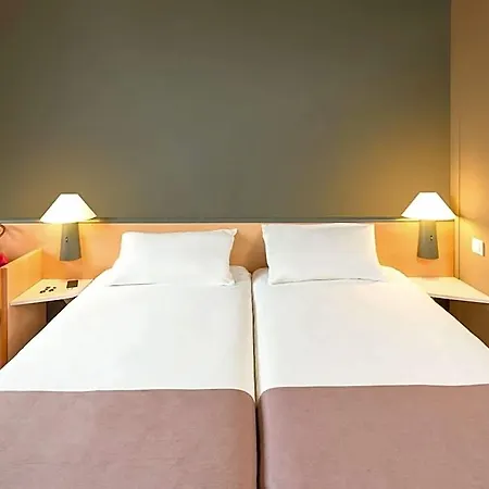 Szálloda Ibis Centre Gare Charleroi