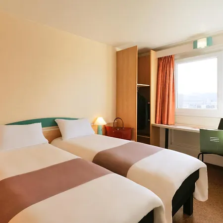 Ibis Centre Gare ホテル シャルルロワ