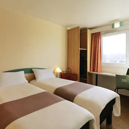 Ibis Centre Gare Hotel Charleroi
