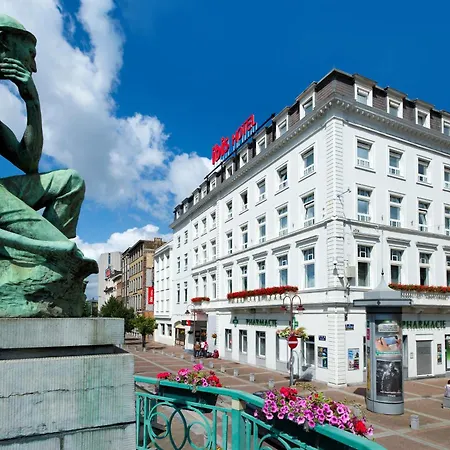 Ibis Centre Gare 3* シャルルロワ